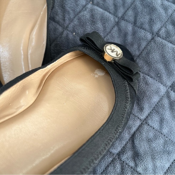 Michael Kors Flats Women 7 Shoes Black Round Cap Toe Leather Bow Gold Ballet - Picture 6 of 11